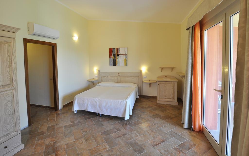 Affittacamere B&B La Villa Dei Graniti Villasimius Ruang foto