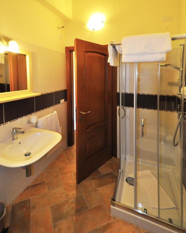 Affittacamere B&B La Villa Dei Graniti Villasimius Ruang foto
