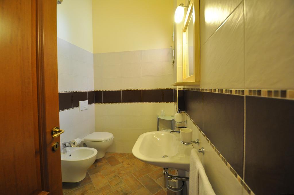 Affittacamere B&B La Villa Dei Graniti Villasimius Ruang foto