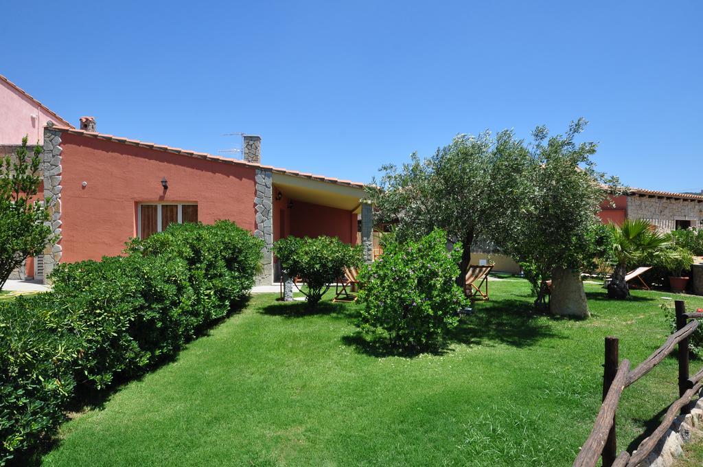 Affittacamere B&B La Villa Dei Graniti Villasimius Bagian luar foto