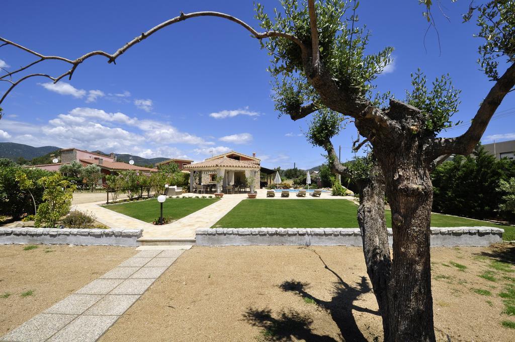 Affittacamere B&B La Villa Dei Graniti Villasimius Bagian luar foto