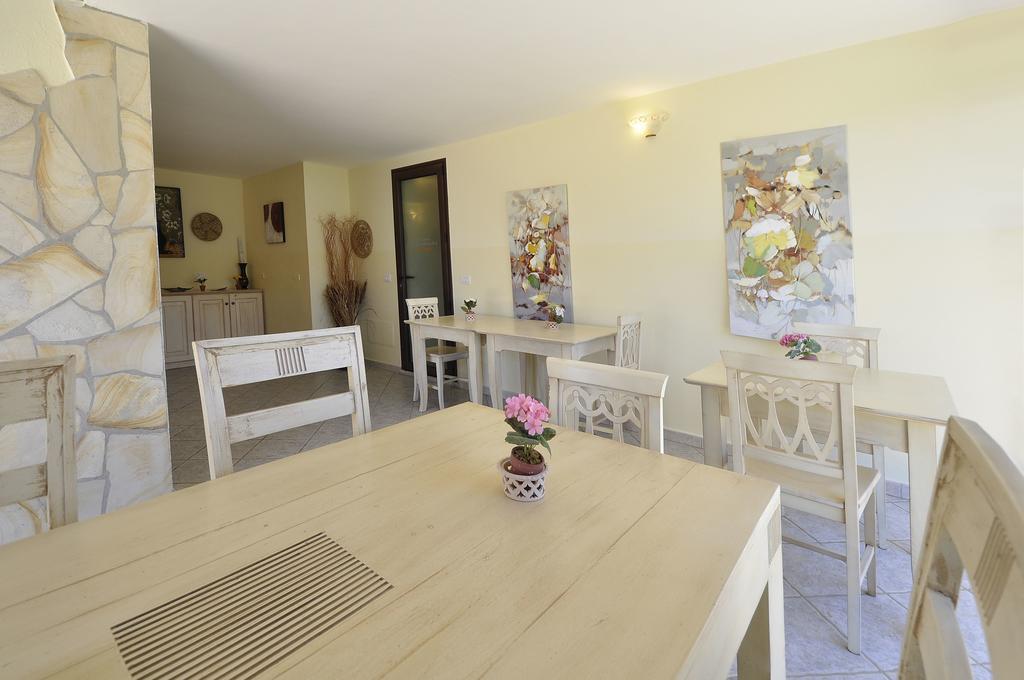 Affittacamere B&B La Villa Dei Graniti Villasimius Bagian luar foto