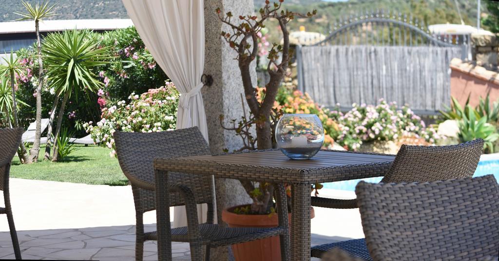 Affittacamere B&B La Villa Dei Graniti Villasimius Bagian luar foto