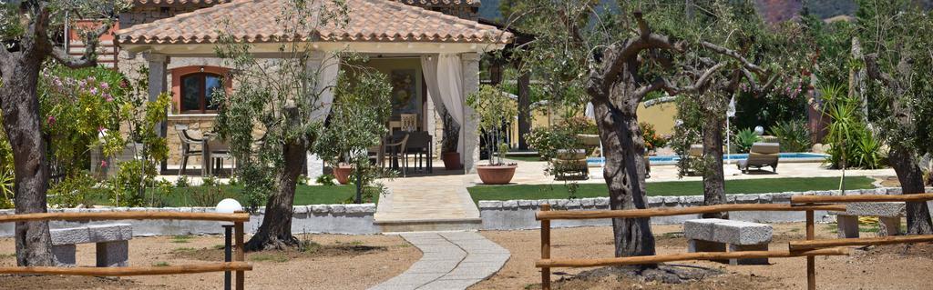 Affittacamere B&B La Villa Dei Graniti Villasimius Bagian luar foto