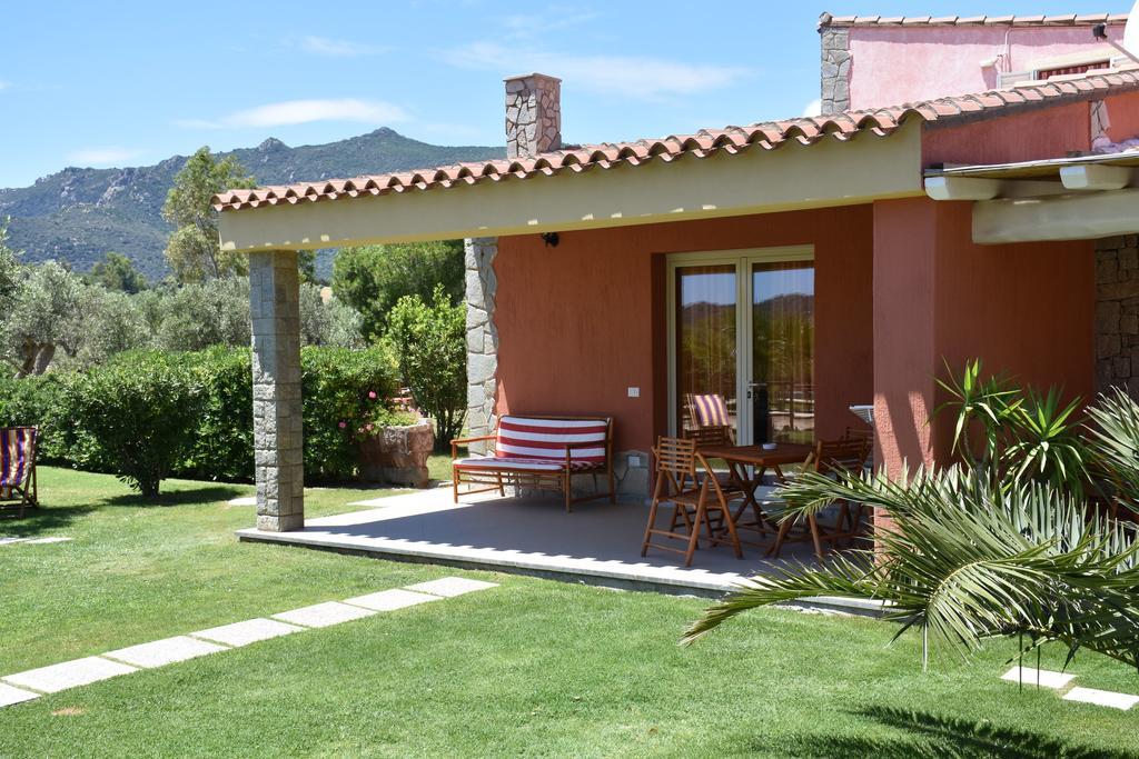 Affittacamere B&B La Villa Dei Graniti Villasimius Bagian luar foto